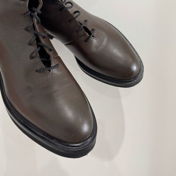 KHAITE LEATHER Lace up riding boots in brown - Picture 13 of 14